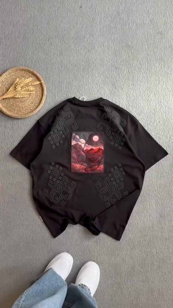 T-shirt Moon 